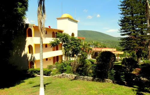 Hotel Piedras de Sol Solaris Morelos in Tlaltizapán, Mexico