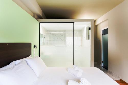 Greece U Around Athens Thissio Suites, Athens (photo 9)