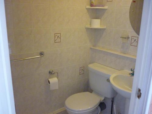 Ashwood Grange - image 4