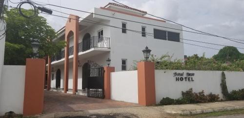 Spanish Dream Hotel Kingston