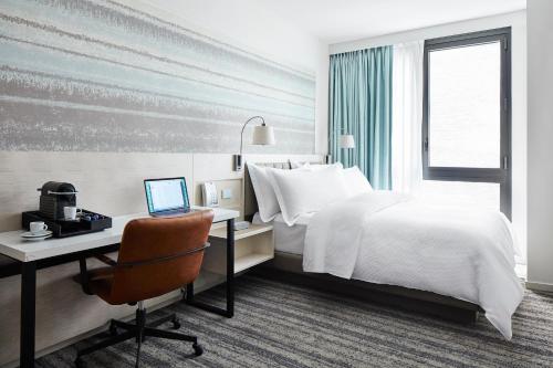 Photo 1 Park Terrace Hotel on Bryant Park