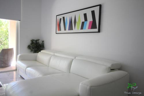 Yacht Club at Aventura 2 Bed 2 bath Luxurius Cozy Brand New photo 4