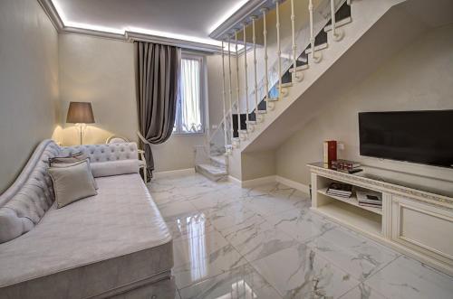 The Moon Boutique Hotel & Spa - 4