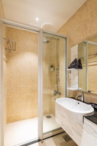 Avanti Boutique Hotel