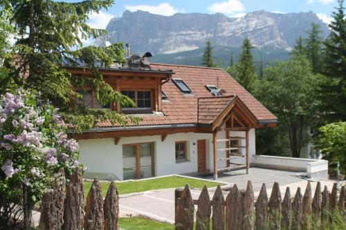 Casa Zilli Alta Badia-La Villa/Stern