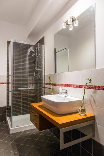 One Love Metropolitan Apartment - image 2