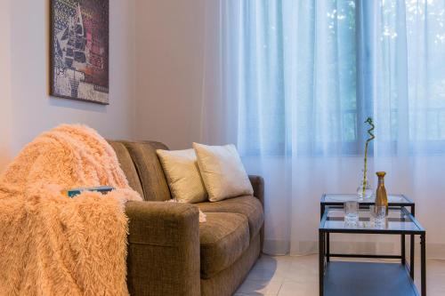 One Love Metropolitan Apartment - image 3
