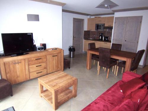 1 double bed, 1 sofa bed