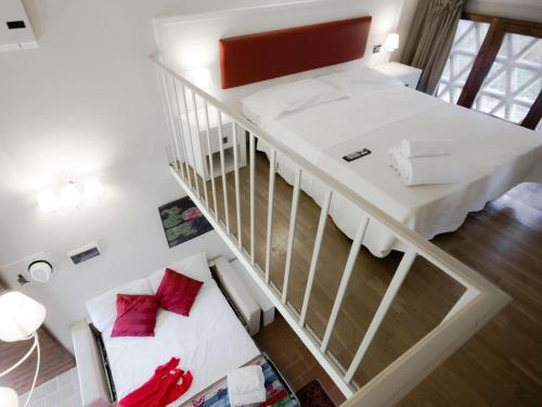 Villa Norcenni ApartHotel - image 11