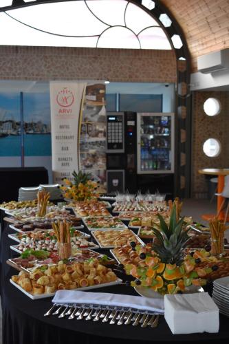 Hotel Arvi - image 2