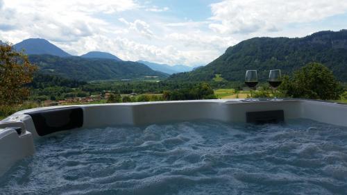 Karstais baseins, Ferienhaus Kaiser in Gallizien