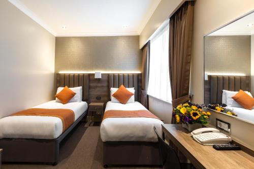 Sidney Hotel London Victoria Room Type - Twin Room