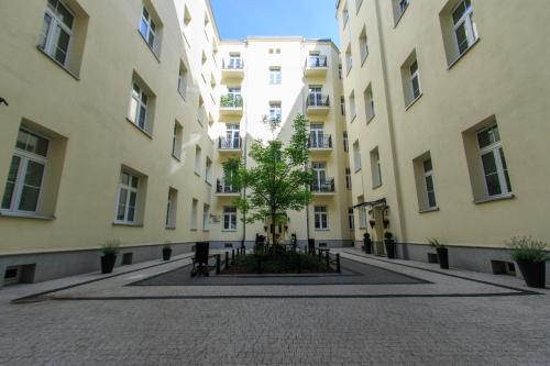 Rental Apartments Wilcza - image 4