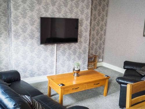 The Derby Hotel - image 13
