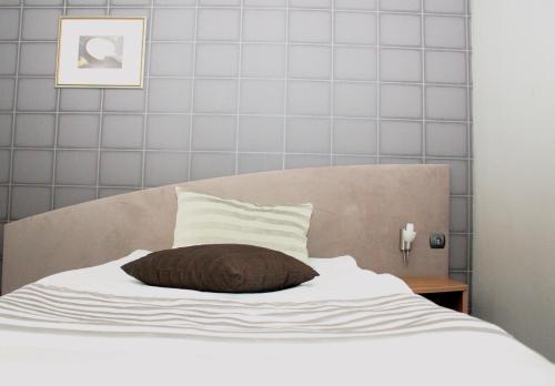 Triada Hotel - image 5