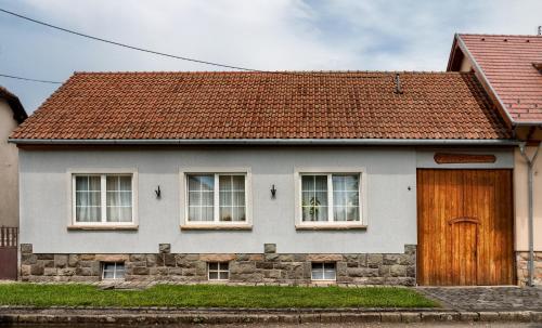  Bricskó Vendégház, Pension in Szokolya