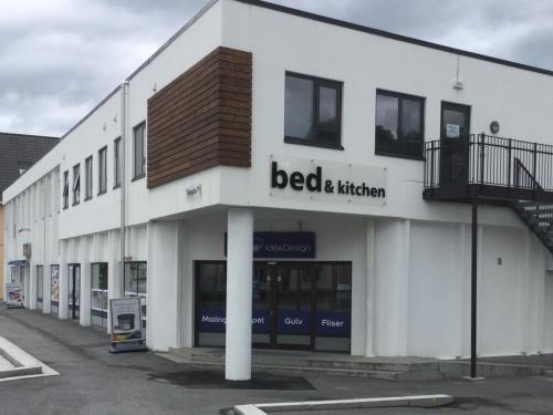 . Bed&kitchen apartment hotel