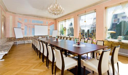 Wittelsbacher Hof Swiss Quality Hotel - image 6