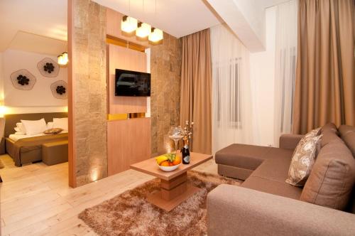 Hotel Confort - image 5