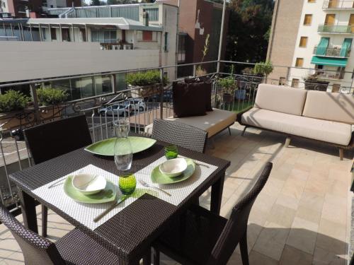 Balcony/terrace, Feeling at Home - Varese Apartment in Varese