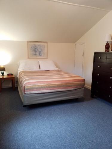 Three Bedroom Cottage H