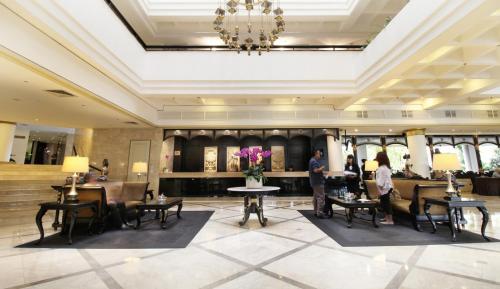 Lobby, Hotel Santika Premiere Jogja near Yogyakarta Monument