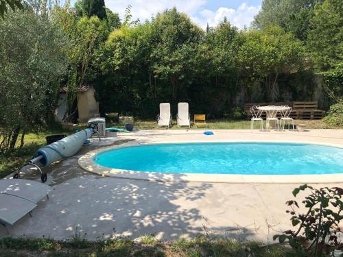 maison spacieuse et confortable gîte à louer Les Taillades