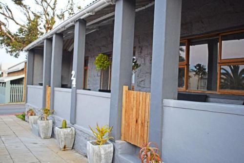 FlowerBox Cottages in Mossel Bay