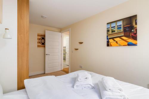 GuestReady - Fantastic Central Brixton Flat for up to 6 guests - image 2