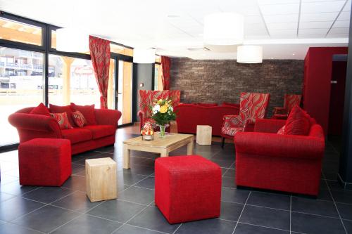 2 sofa beds