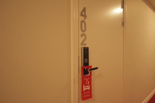2Home Hotel Gävle - image 3
