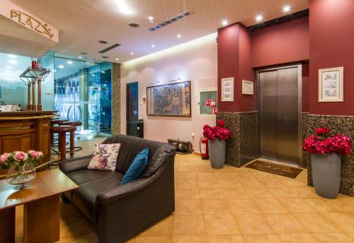 Lobby, Plaza Hotel in Varna