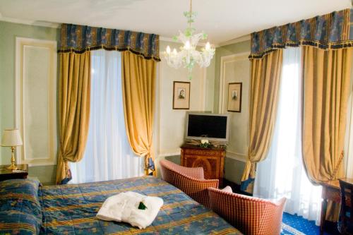 1 queen bed