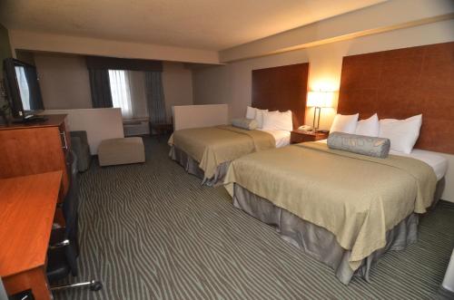 AmericInn by Wyndham Des Moines Airport