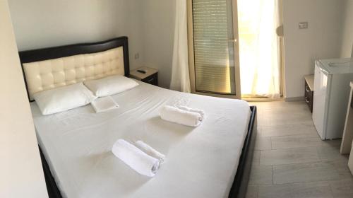 Sea View Hotel Dhermi - image 5