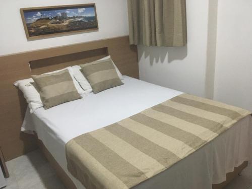 Standard Double Room image 5