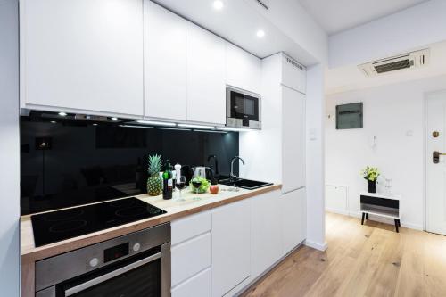 Kopernika8 Miro Apartment with Balcony and AC, Cracovie (photo 9)