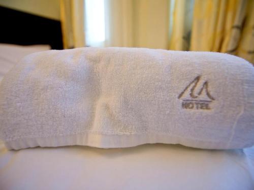 Hotel Bintang Indah - Tap to explore photos