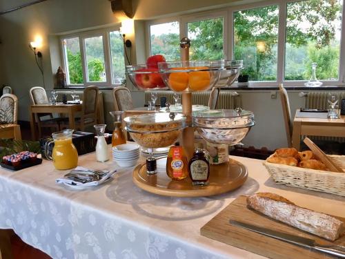 Logis Hotel Le Relais De La Poste Restaurant Le Fil du Temps - 레스토랑
