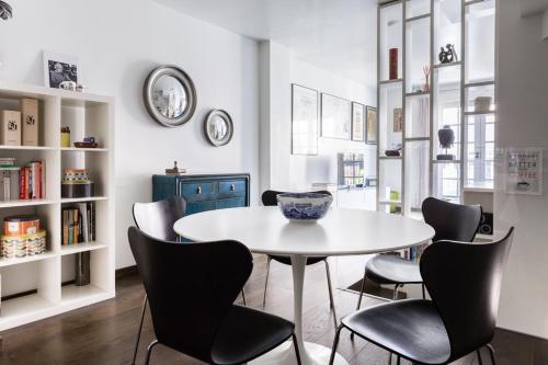 Rutland Mews South by Onefinestay London