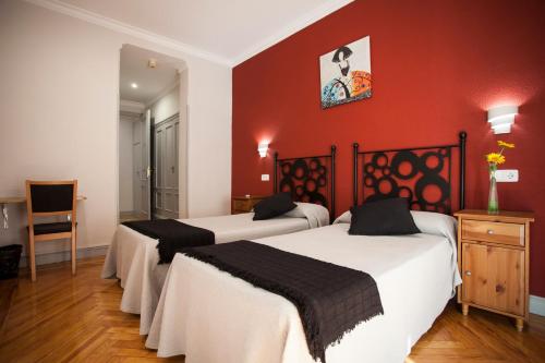 Hostal Aresol, Madrid (photo 9)