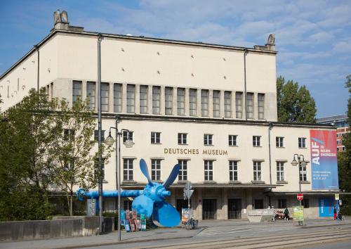 Living Hotel am Deutschen Museum - image 13