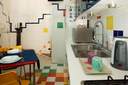 Room In Roma Isole - image 10