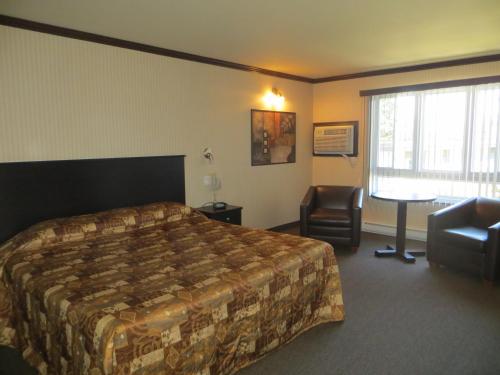 Ramada by Wyndham Laval, Laval (photo 6)