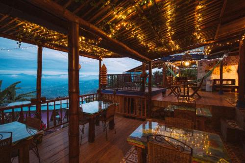 Restaurant, Monte Magico in Támesis