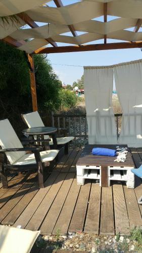 Aquarian Beachfront Apartment