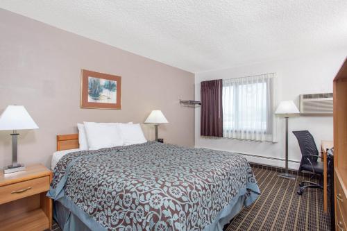 Days Inn by Wyndham Fond du Lac