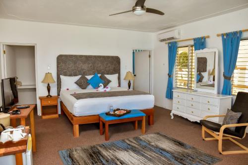 Sunset Resort & Villas