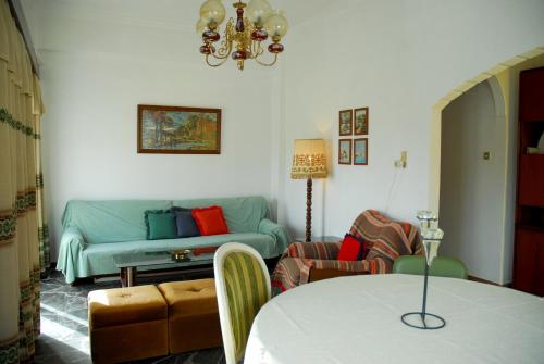  Ziros Apartments in Zíros