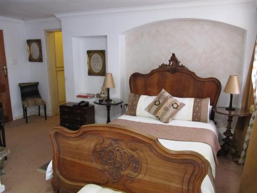 Standard Double Room image 1
